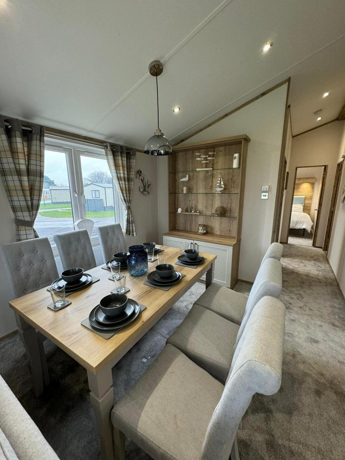 Golden Anchor - The Oakland Lodge - Coastal Caravan Breaks Chapel Saint Leonards Exterior photo