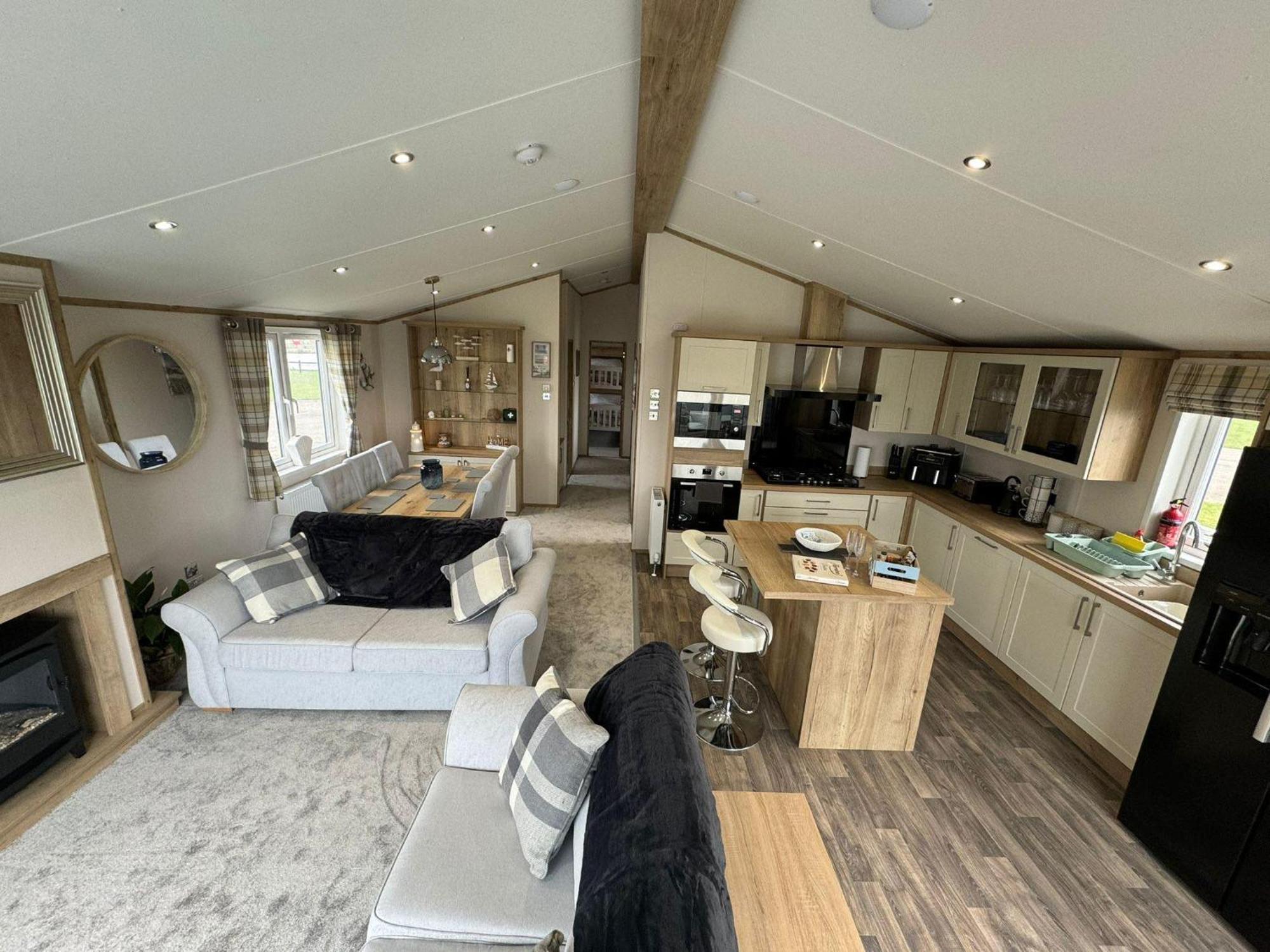 Golden Anchor - The Oakland Lodge - Coastal Caravan Breaks Chapel Saint Leonards Exterior photo